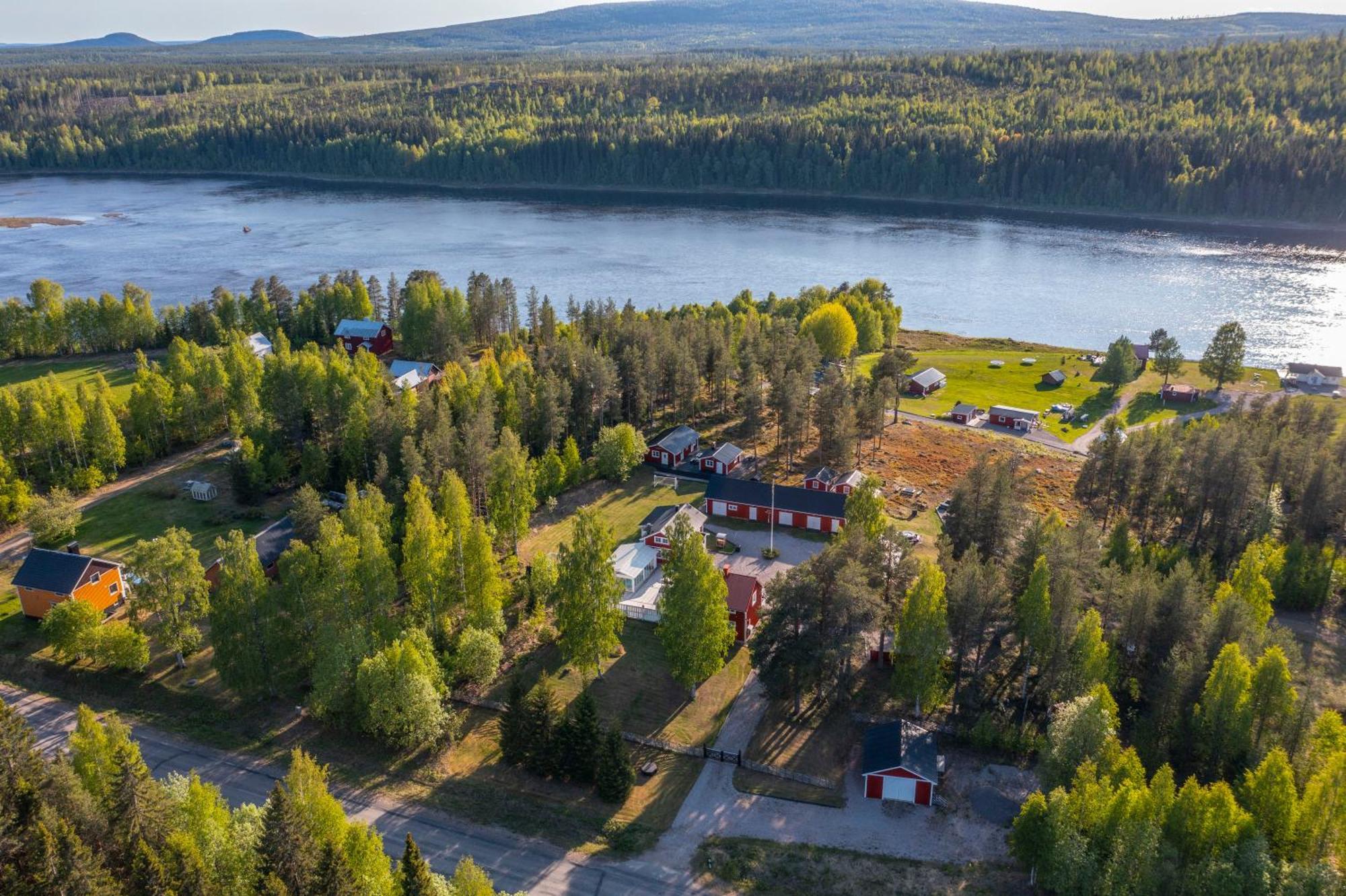Överkalix Arctic Ranchヴィラ エクステリア 写真